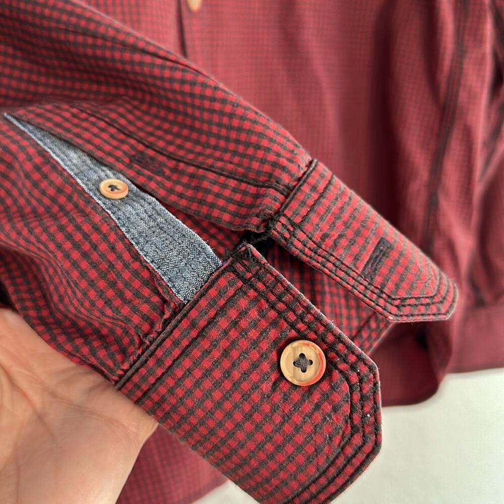 Robert Graham Tailored Fit Red Blue Check Long Sleeve Button Up Shirt Christmas - Picture 7 of 11